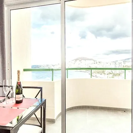 Apartment Ferienwohnung Fur 4 Personen Ca 50 Qm In Cristianos, Teneriffa Westkuste Von Teneriffa